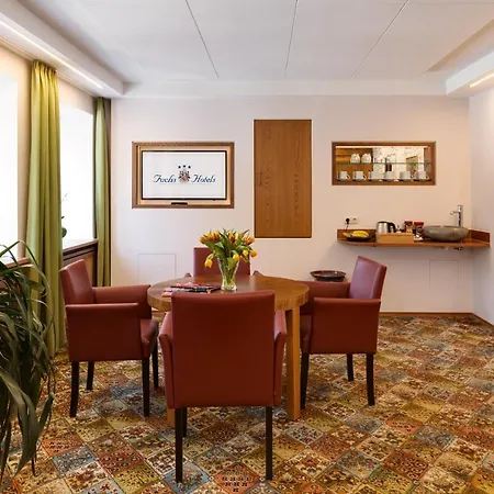 Bergfried & Schoenblick 3* באד רייכנהל