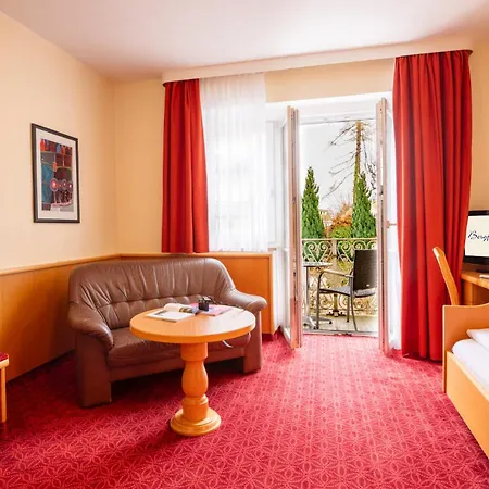 Hotel Bergfried & Schoenblick