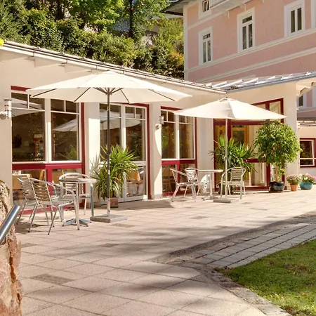 Hotel Bergfried & Schoenblick