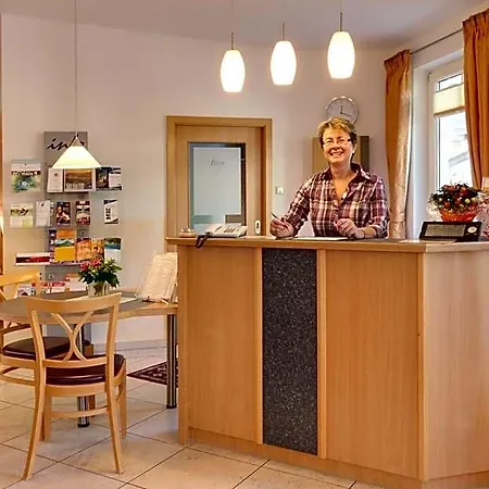 Hotel Bergfried & Schoenblick 3*